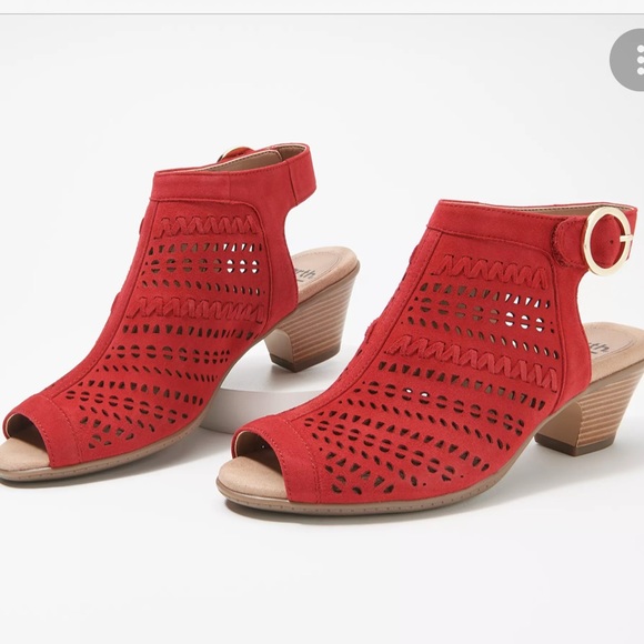 Earth Carson Hamden Suede Red Sandal Bootie - Picture 4 of 8